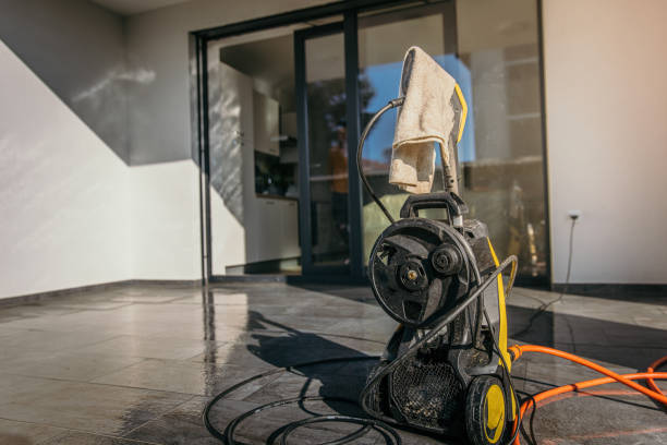 Best Pool Deck Cleaning  in Syosset, NY